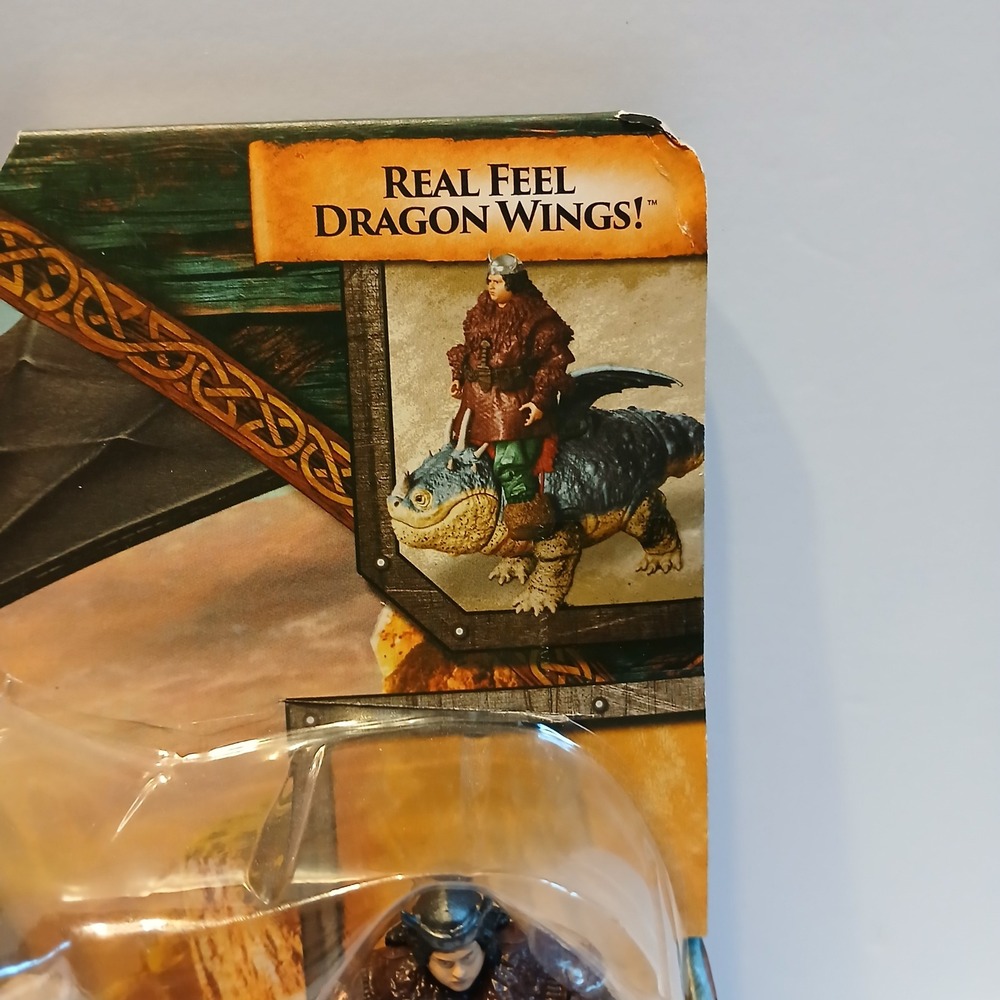 Spin Master How to Train Your Dragon Gronckle and Fishlegs Action Figure Set - Picture 2 of 8